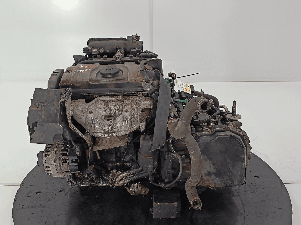 Двигатель к Peugeot 206 1 (98-03)