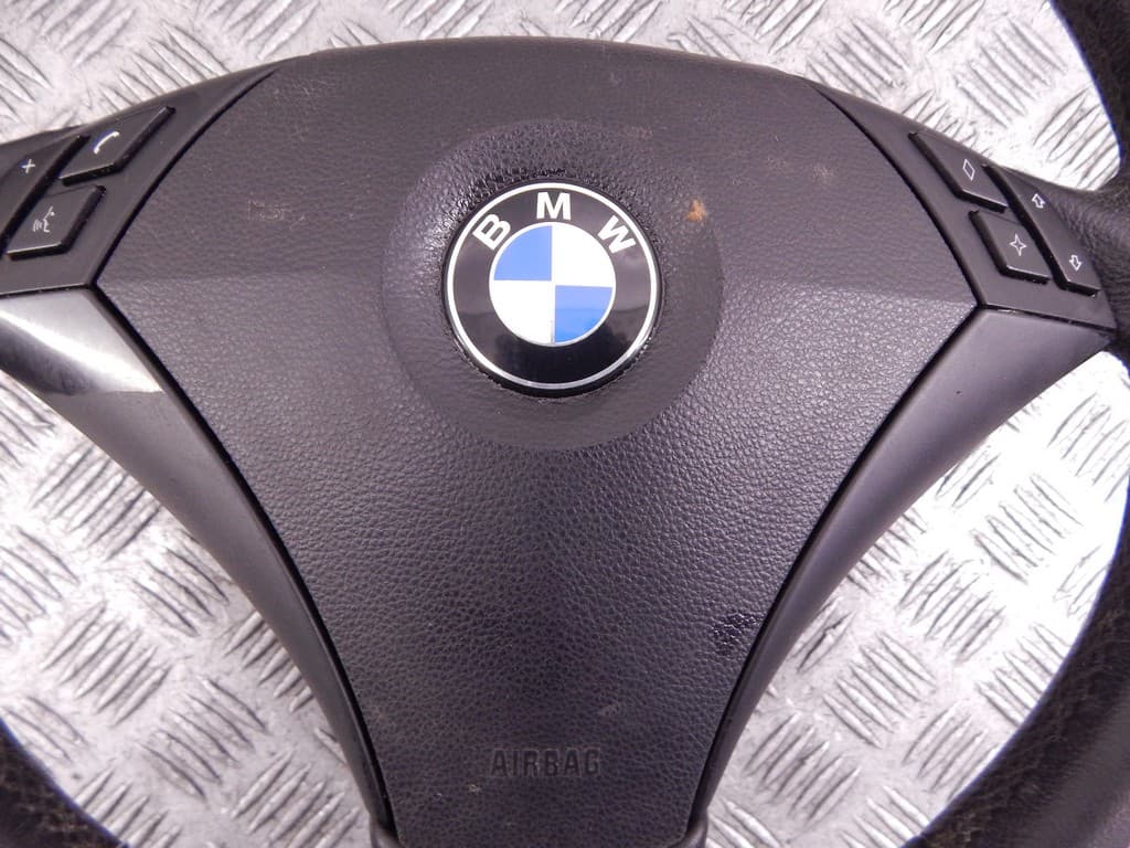 Руль к BMW 5 E60/E61 (02-07)