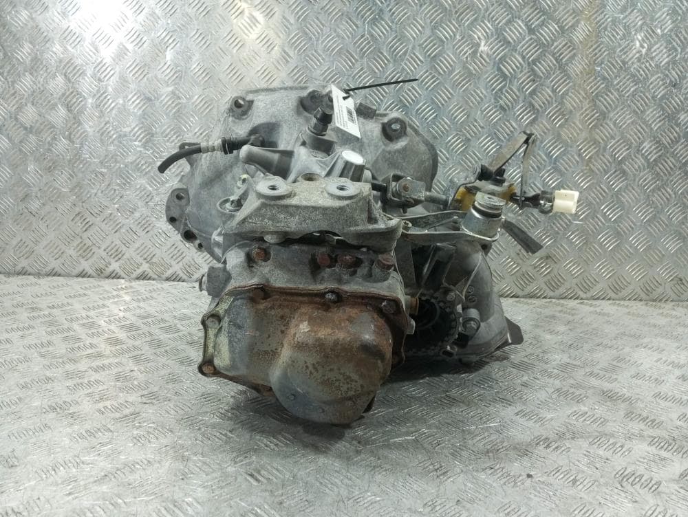 КПП механическая (МКПП) к Opel Corsa D (06-11)