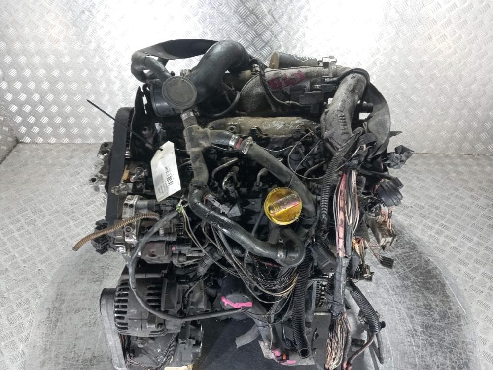 Двигатель к Renault Scenic 2 (03-06)