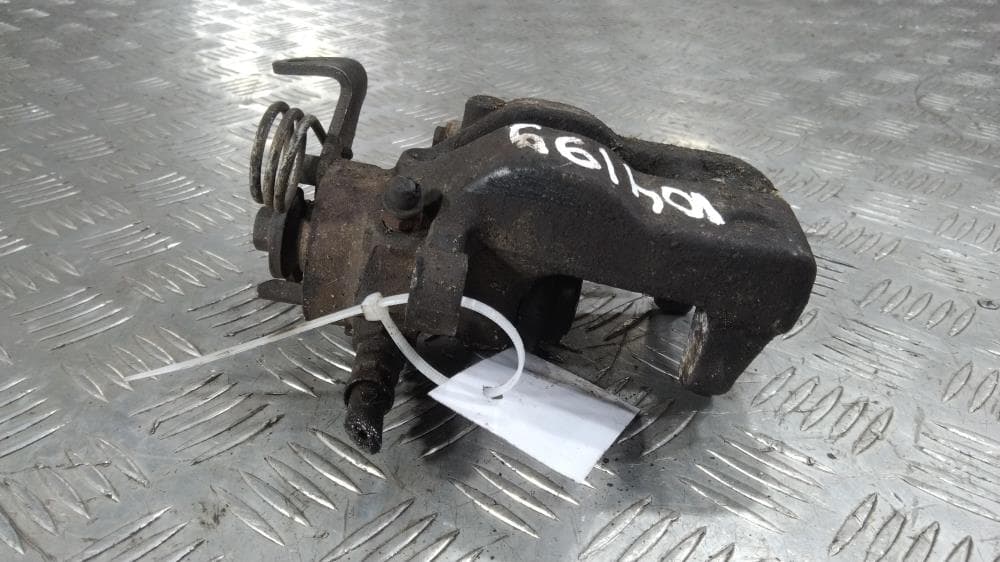 Суппорт задний правый к Alfa Romeo 156 (97-02)