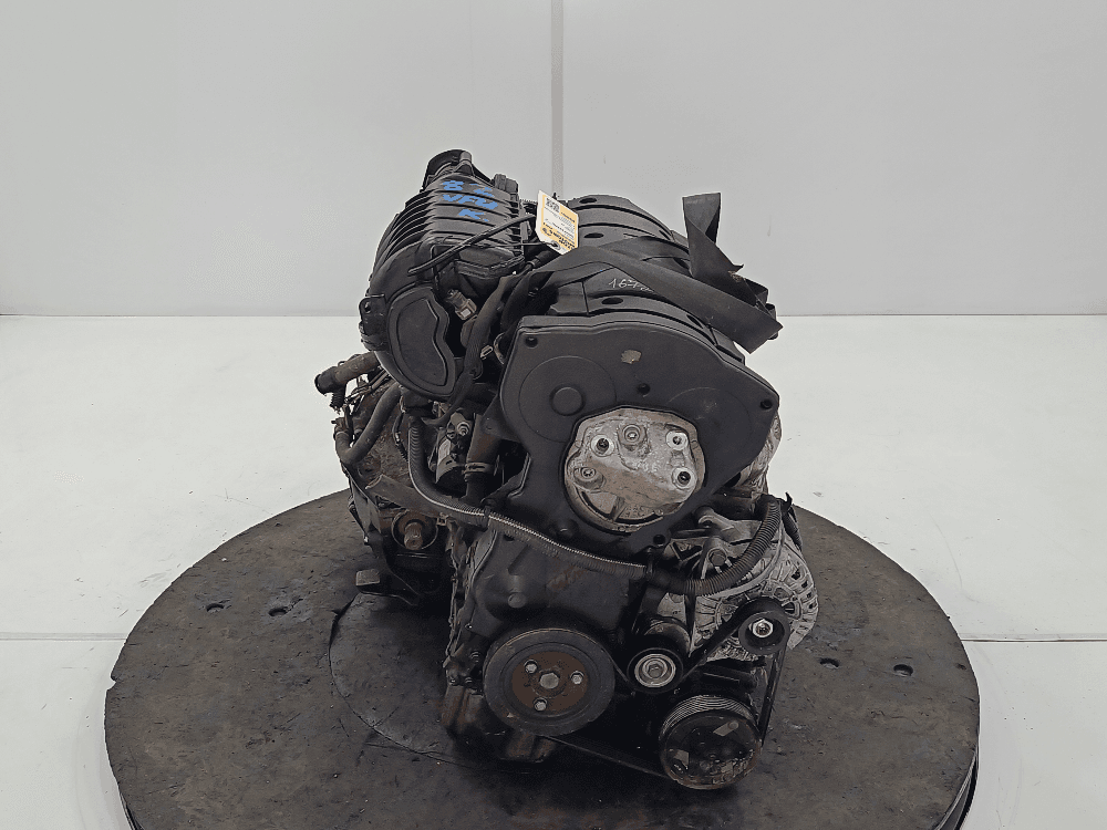 Двигатель к Peugeot 307 (01-05)