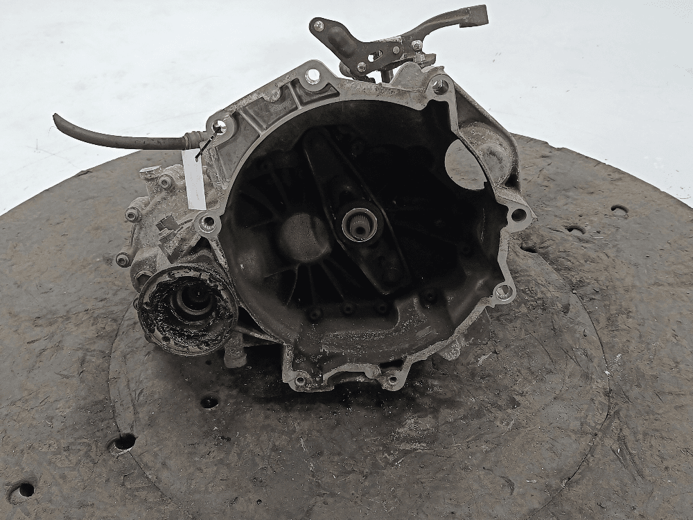 КПП механическая (МКПП) к Volkswagen Polo 4 (01-05)