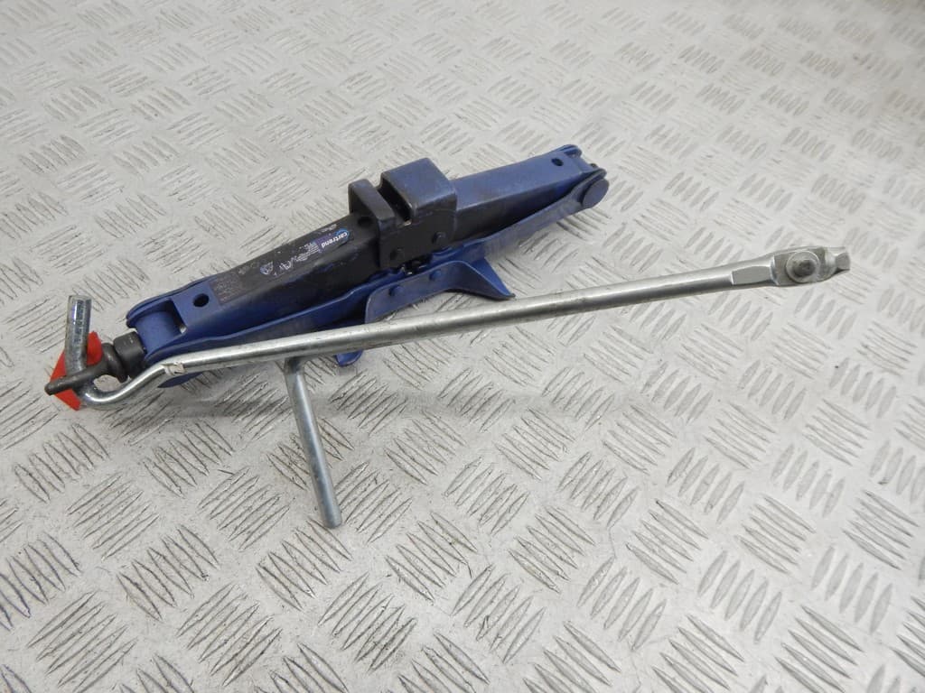 Домкрат к Ford Focus 2 (04-08)