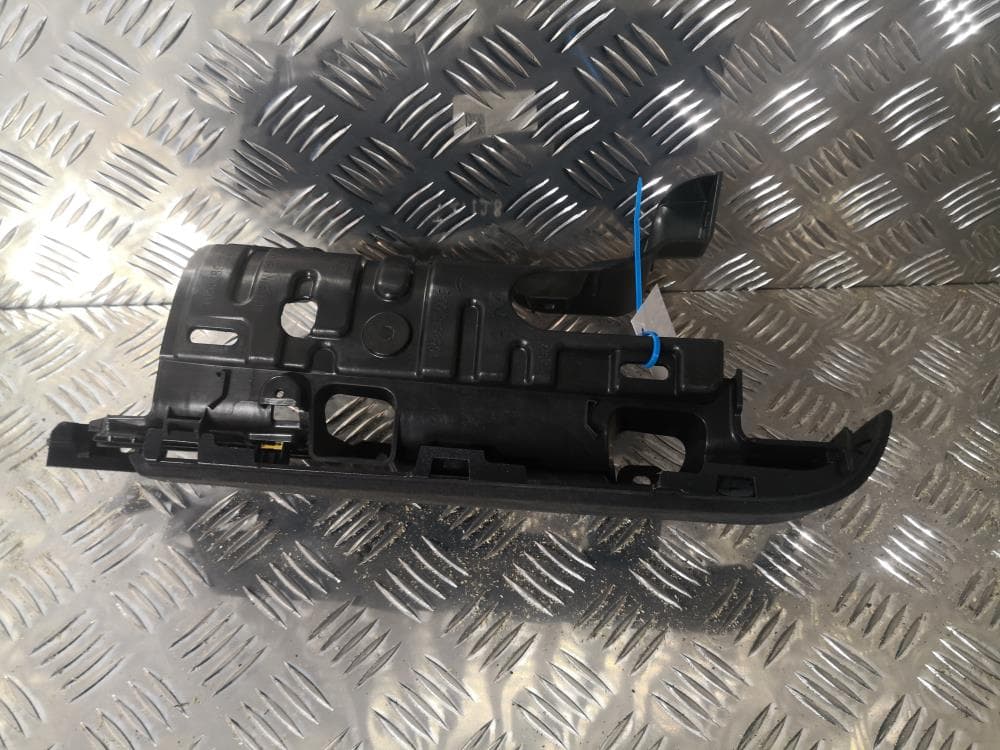 Кронштейн к Tesla Model X (15-21)