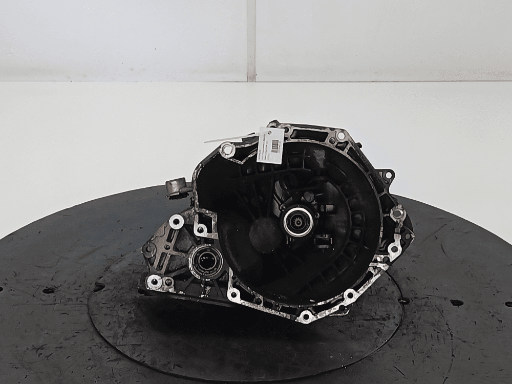 КПП механическая (МКПП) к Opel Corsa D (06-11)