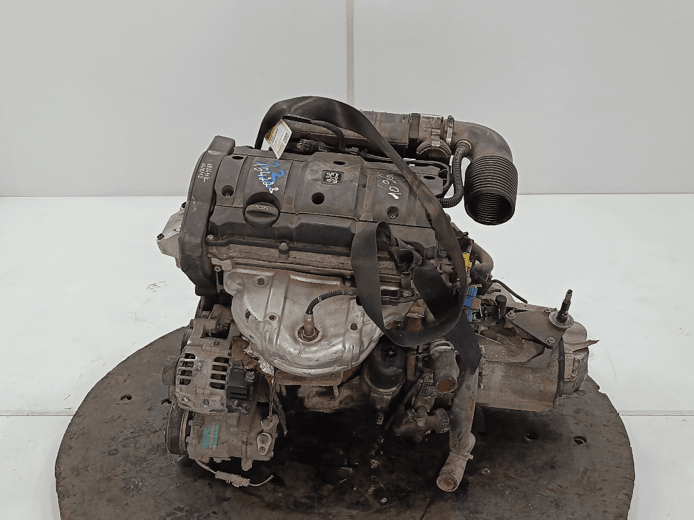 Двигатель к Peugeot 307 (01-05)