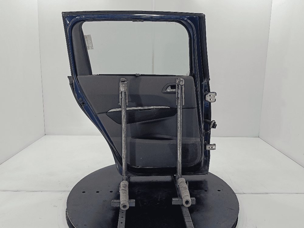 Дверь задняя левая к Peugeot 5008 1 (09-13)