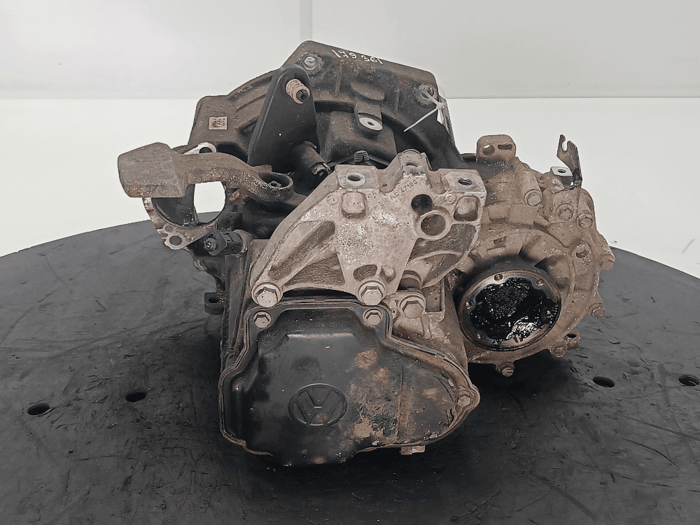 КПП механическая (МКПП) к Volkswagen Golf 5 (03-09)