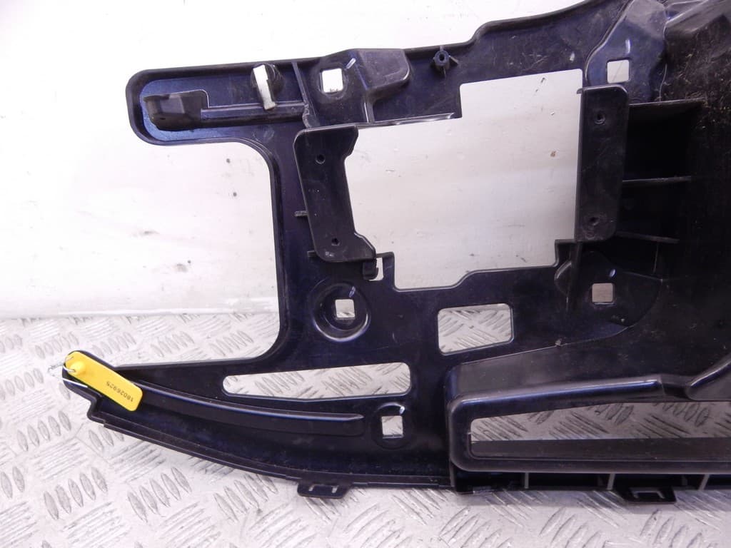 Кронштейн к BMW i3 I01 (13-17)