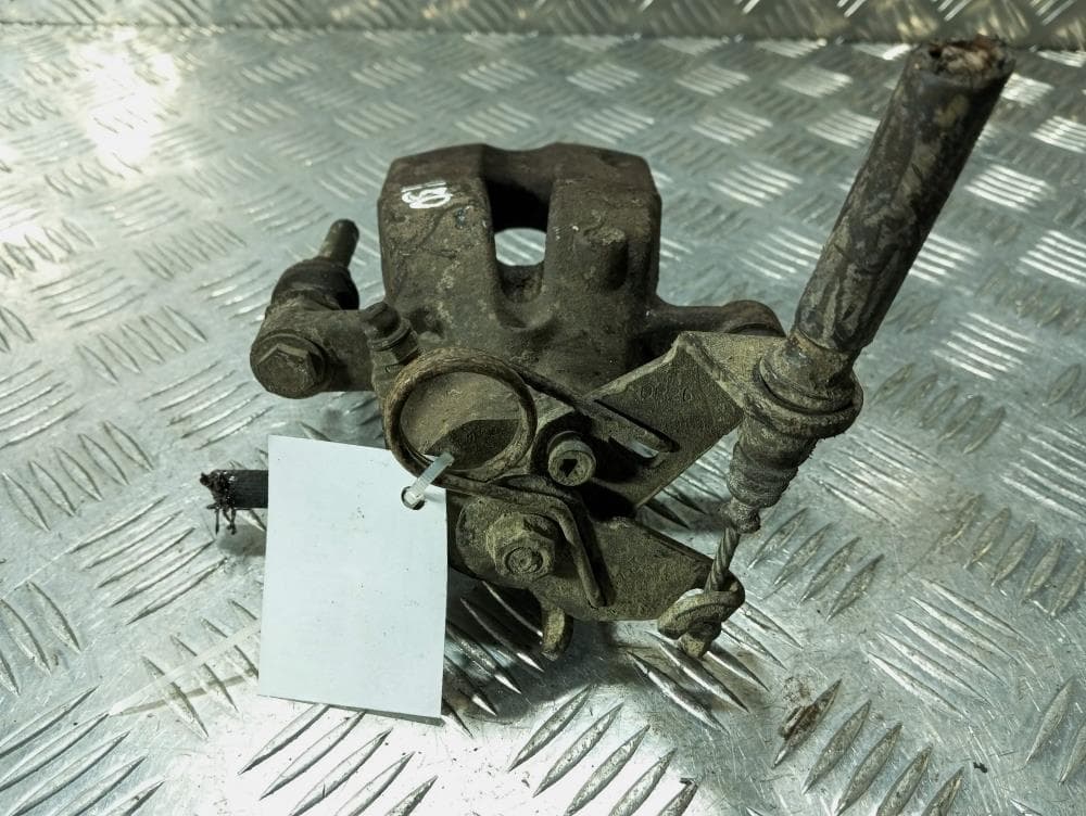 Суппорт задний левый к Alfa Romeo 147 (00-04)