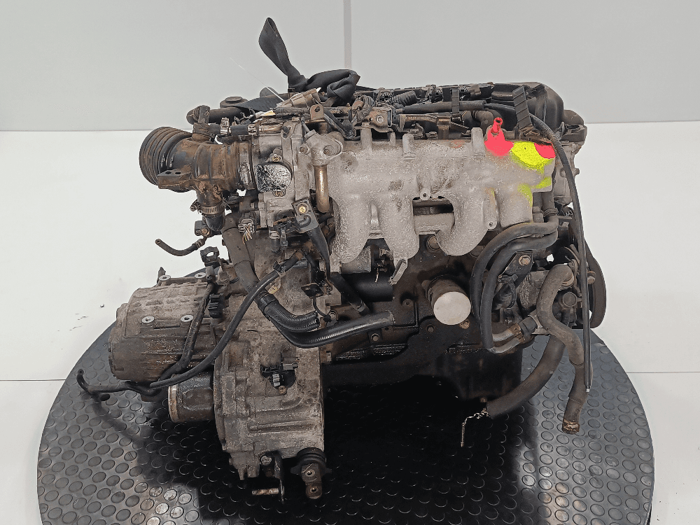 Двигатель к Nissan  Primera P12 (02-08)