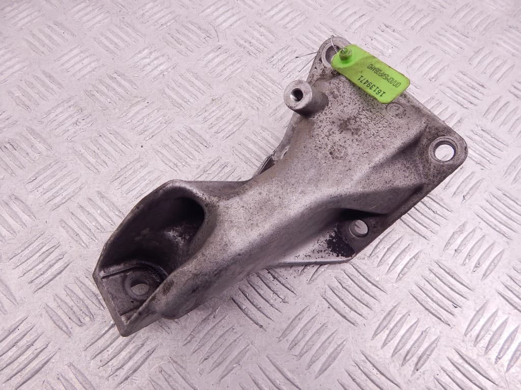 Кронштейн двигателя к BMW 3 E46 (97-03)