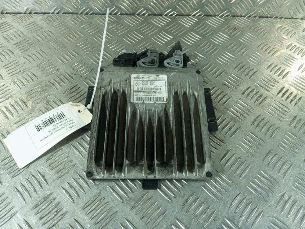 Блок управления двигателем к Renault Clio 3 (05-09)