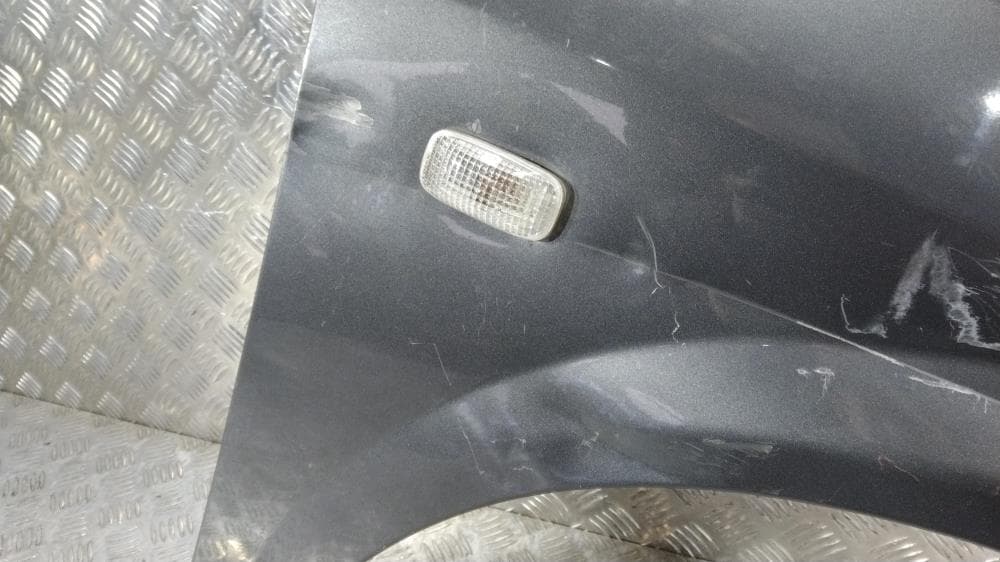 Крыло переднее правое к Nissan  Primera P12 (02-08)