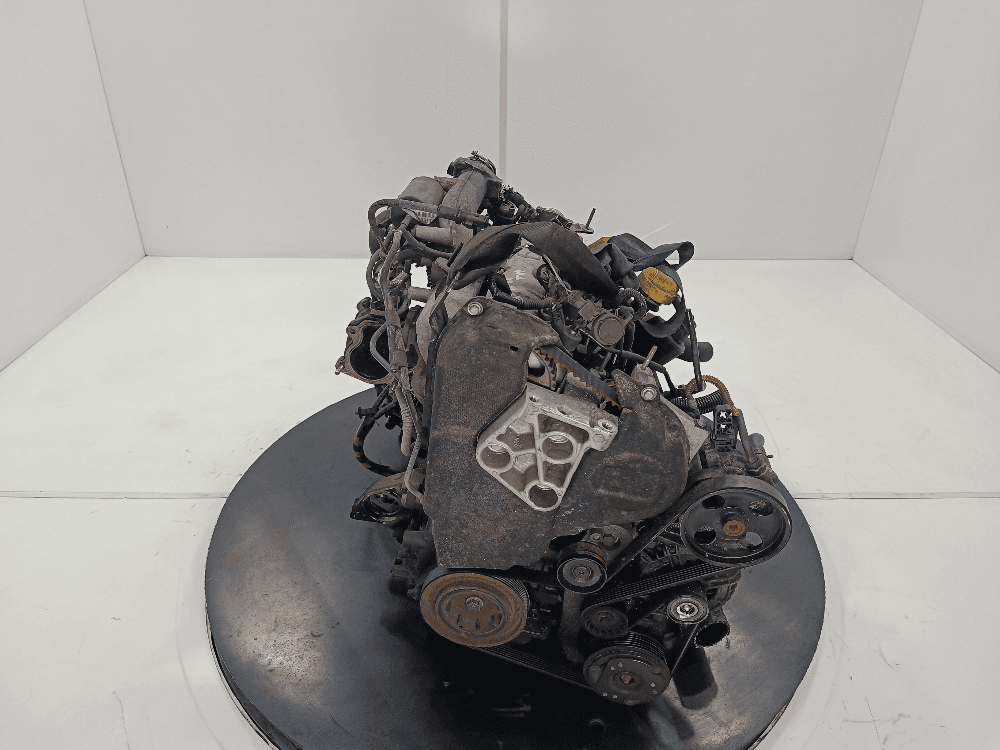 Двигатель к Renault Laguna 2 (01-05)