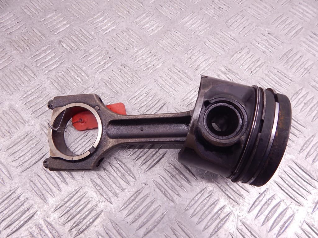 Поршень к BMW 7 E65/E66 Рестайлинг (05-08)