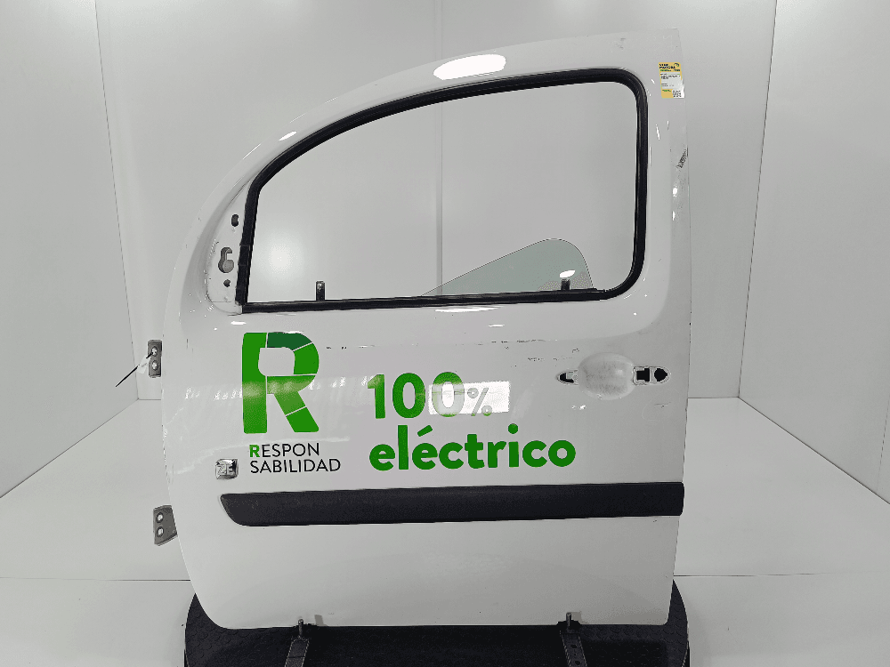 Дверь передняя левая к Renault Kangoo 2 (07-13)