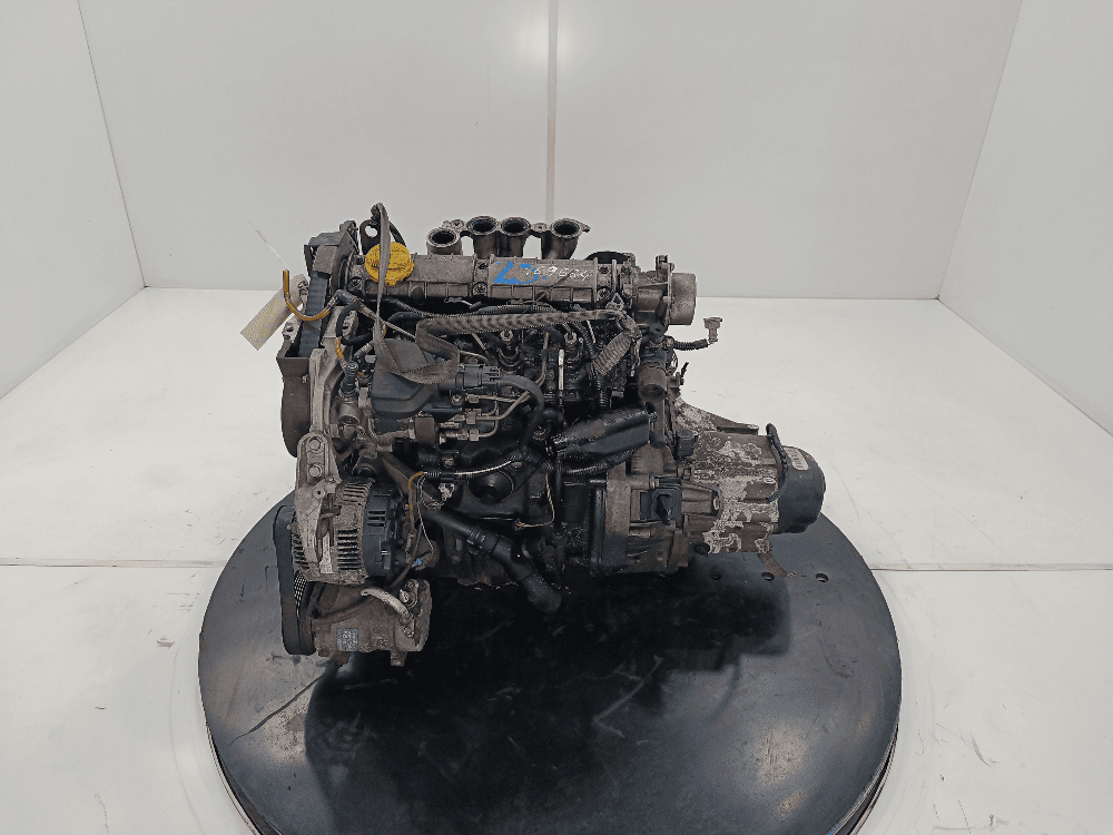 Двигатель к Renault Clio 2 Рестайлинг (01-03)