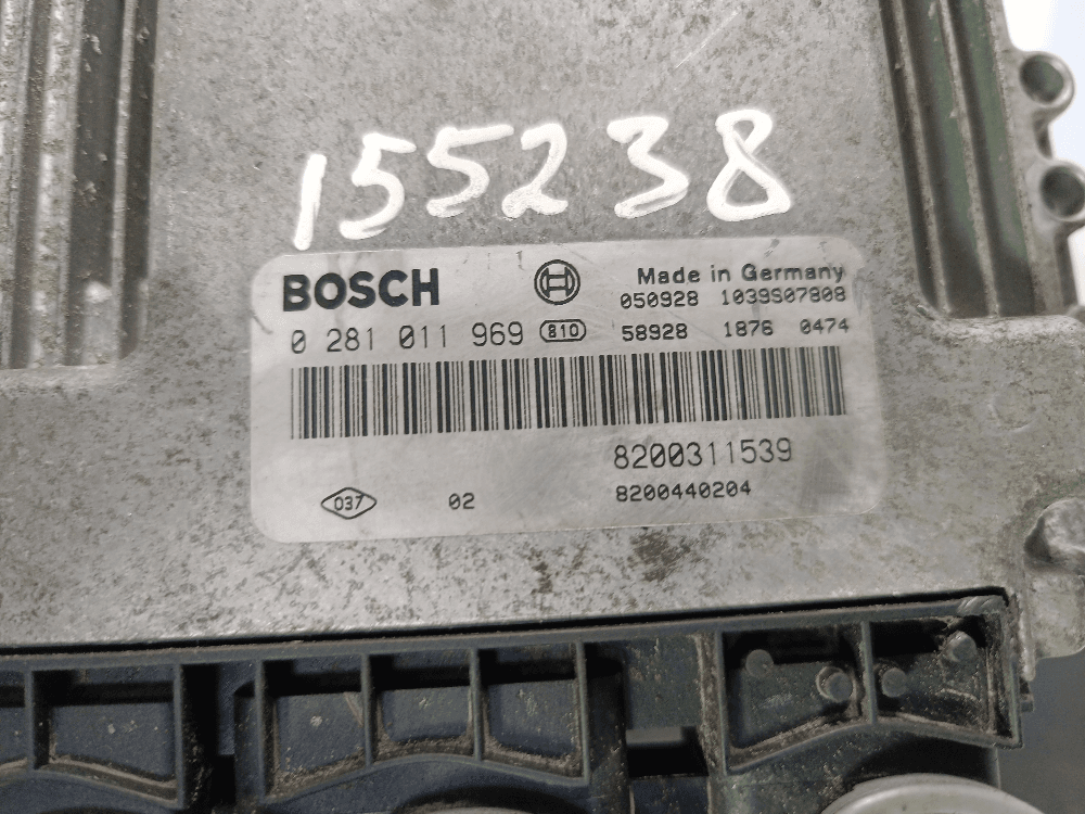 Блок управления двигателем к Renault Laguna 2 (01-05)