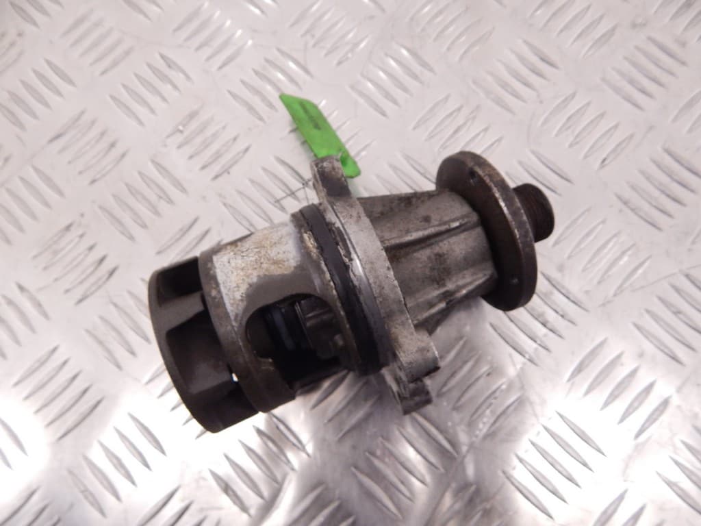 Помпа к BMW 3 E46 (97-03)