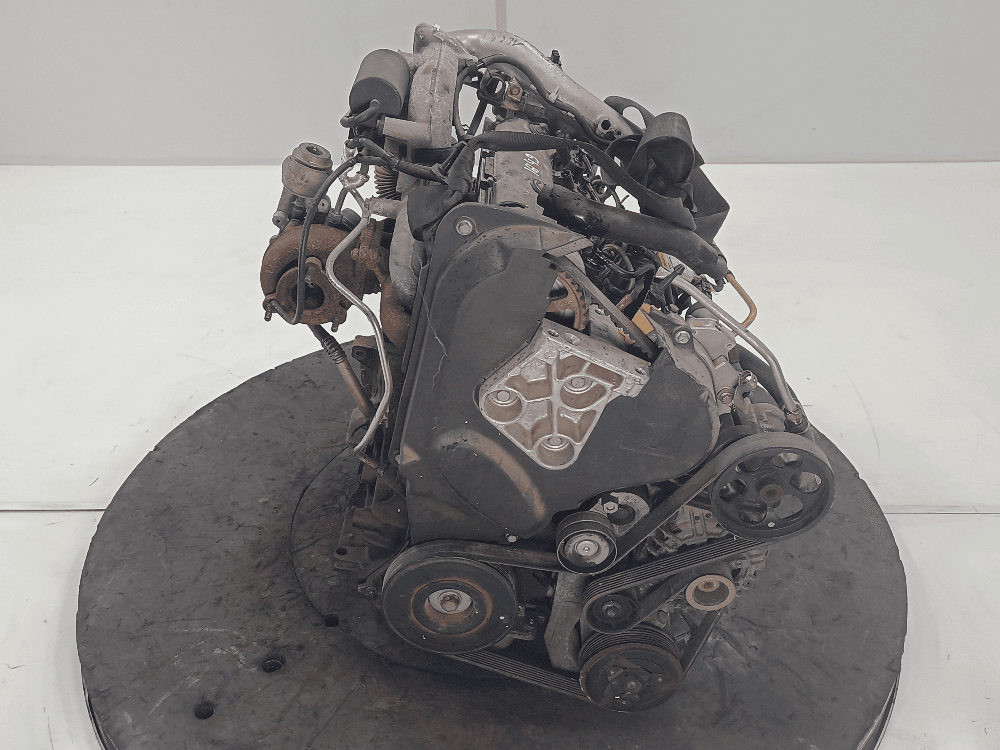Двигатель к Nissan  Primera P12 (02-08)
