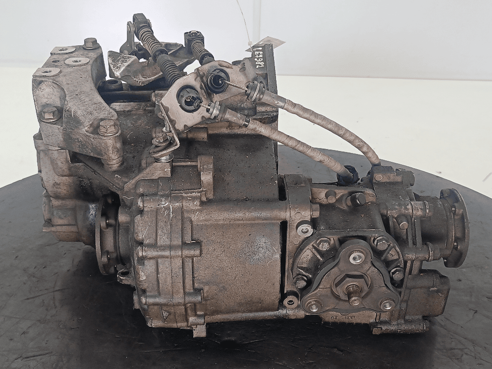 КПП механическая (МКПП) к Volkswagen Passat B6 (05-10)