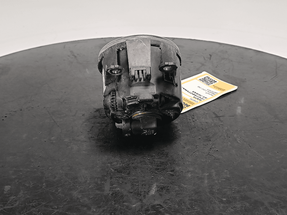 Фара противотуманная левая к Renault Megane 2 (02-06)