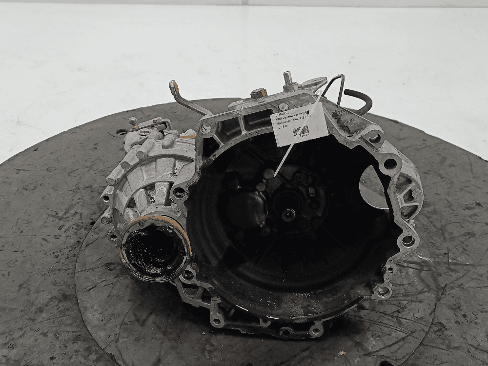 КПП механическая (МКПП) к Volkswagen Golf 4 (97-06)