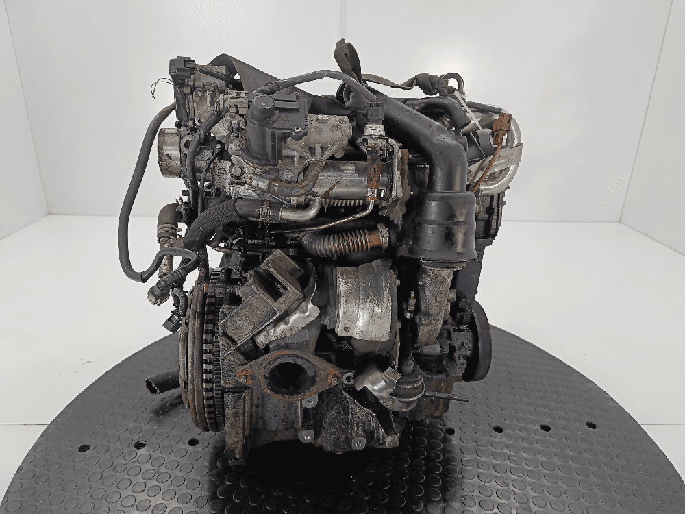 Двигатель к Nissan  Juke 1 (10-14)