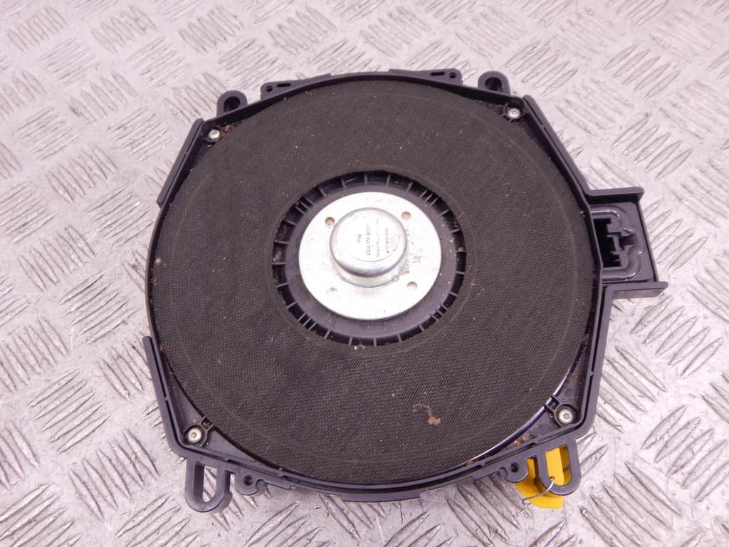 Сабвуфер к BMW X5 E70 (06-10)