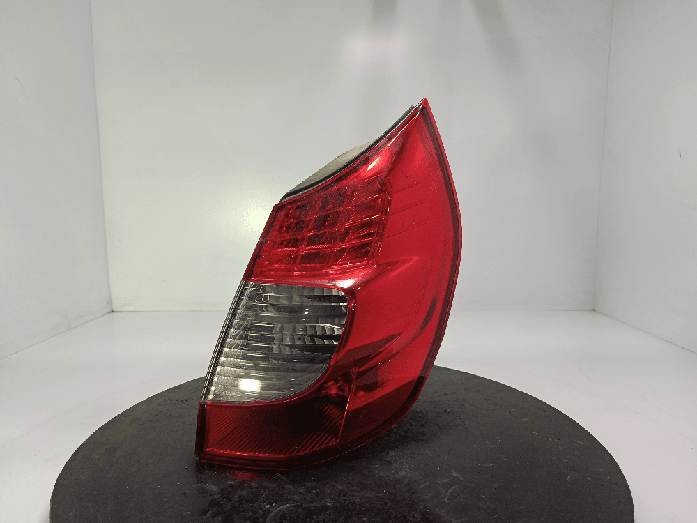 Фонарь задний правый к Renault Scenic 2 Рестайлинг (06-09)