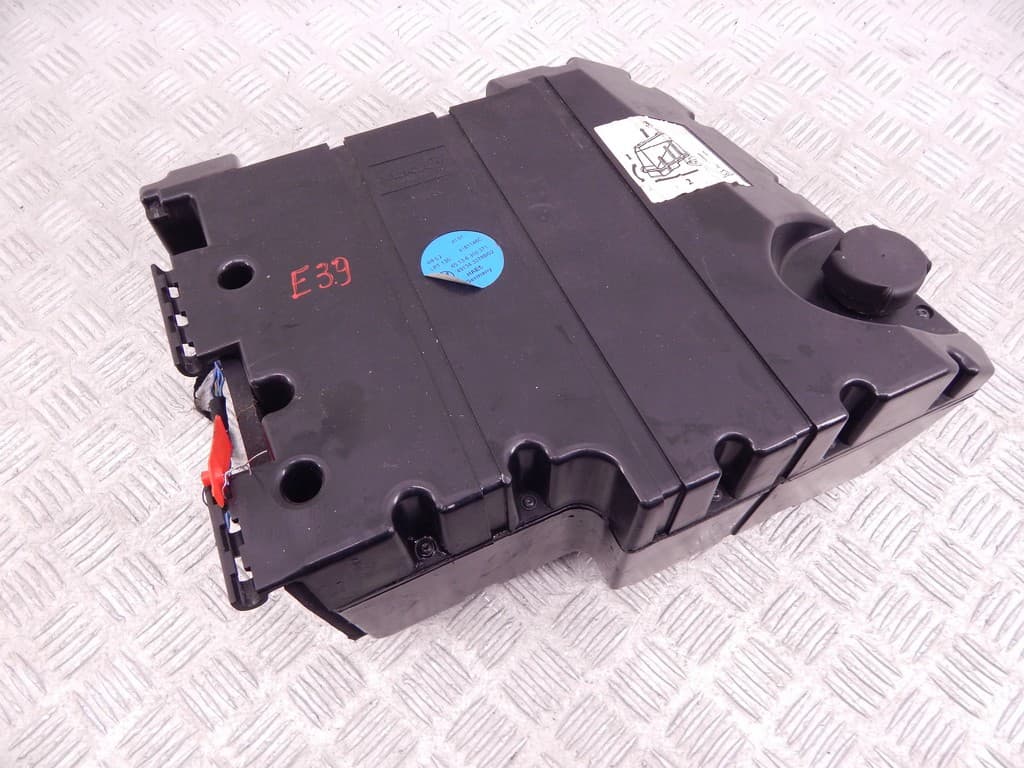 Сабвуфер к BMW 5 E39 Рестайлинг (00-04)
