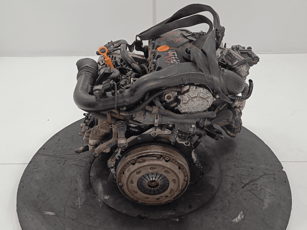 Двигатель к Audi A4 B7 (04-09)