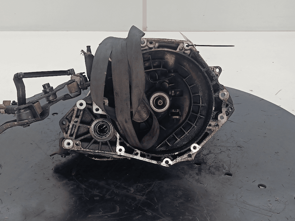 КПП механическая (МКПП) к Opel Corsa D (06-11)