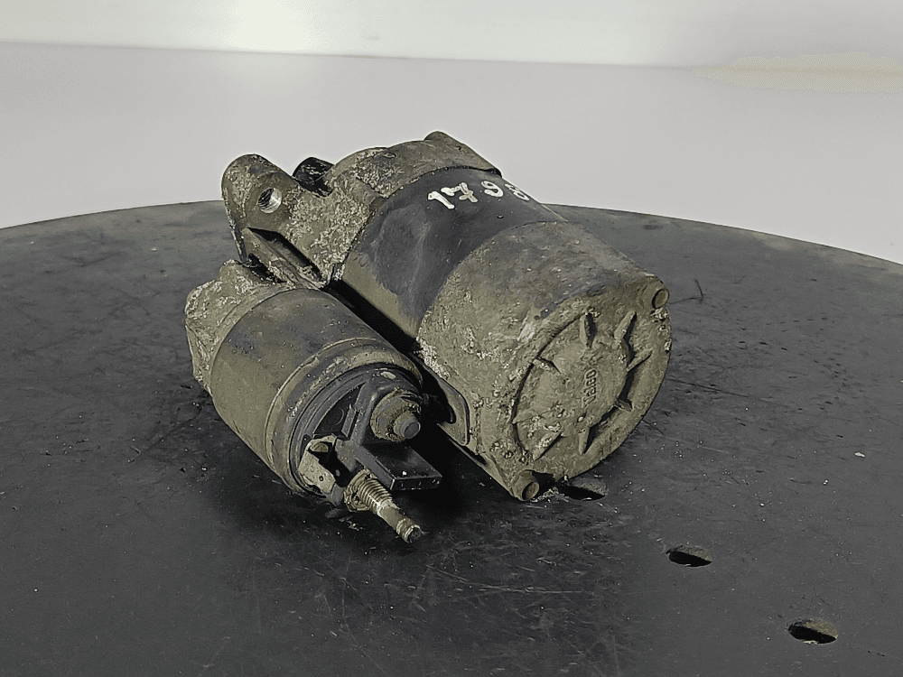 Стартер к Renault Laguna 2 (01-05)