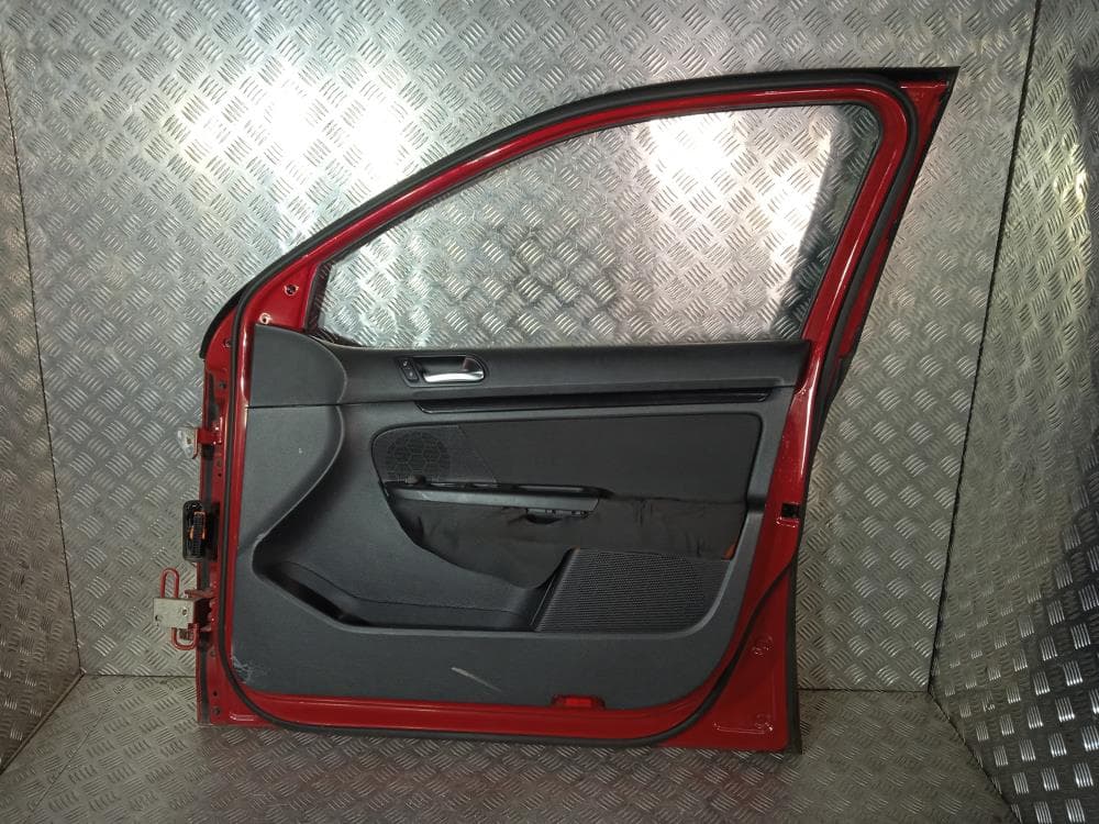 Дверь передняя правая к Volkswagen Golf 6 (08-15)