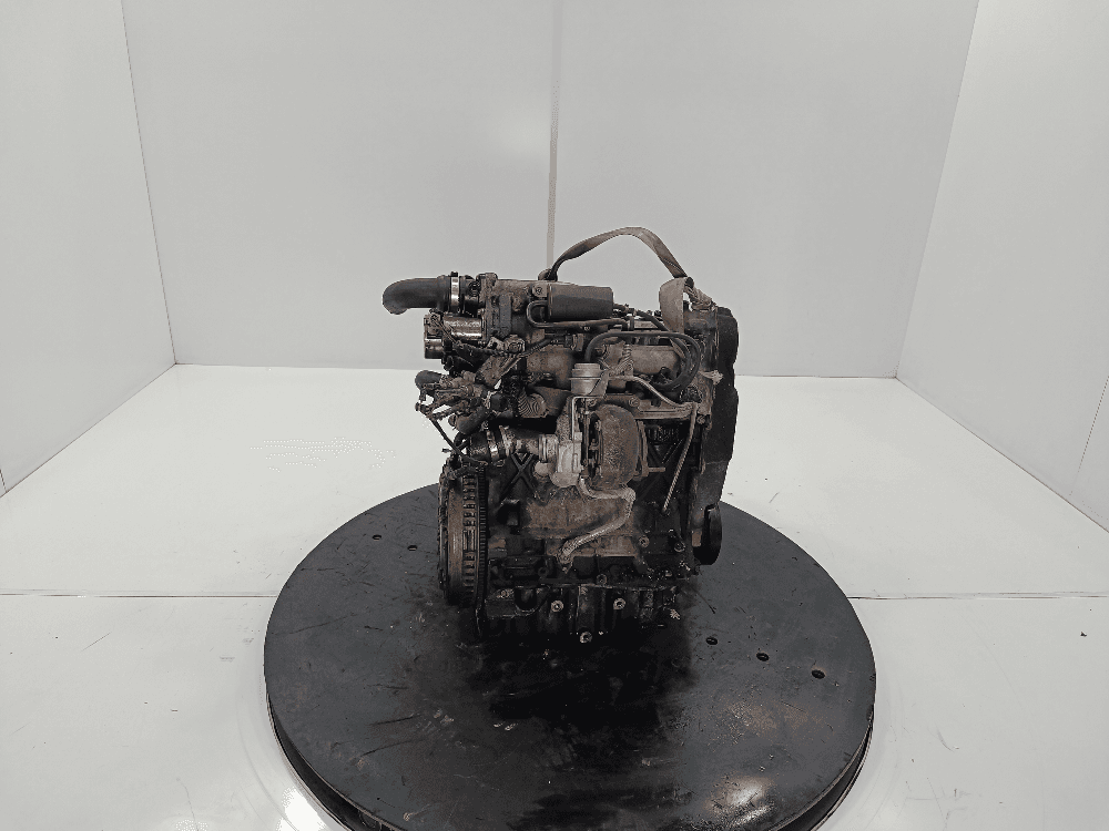 Двигатель к Renault Laguna 2 (01-05)