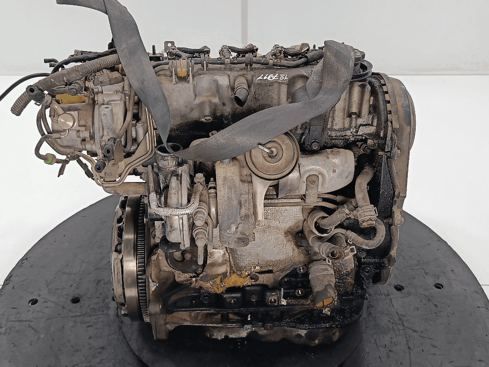 Двигатель к Mazda 6 1 (02-05)