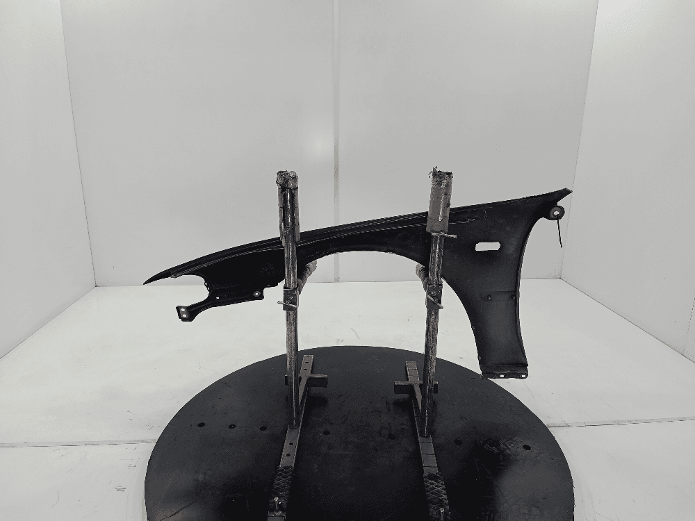 Крыло переднее правое к Honda Accord 5 (93-98)