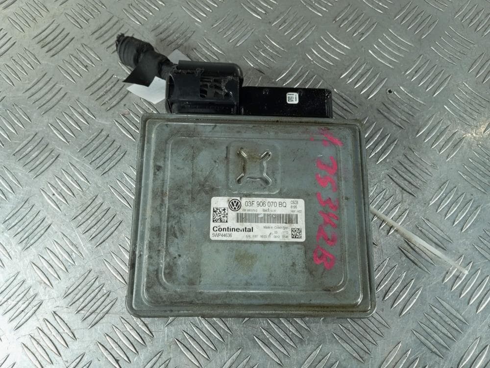 Блок управления двигателем к Volkswagen Polo 5 (09-15)