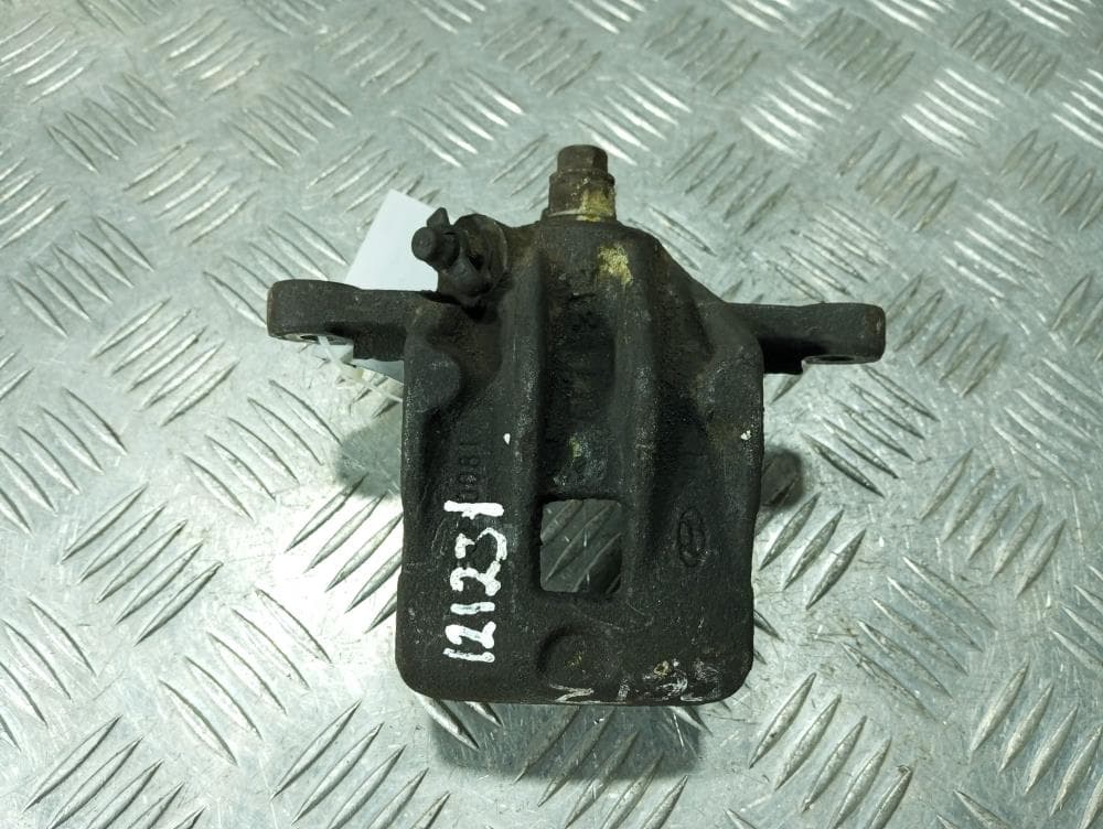 Суппорт задний левый к Hyundai Getz 1 (02-05)