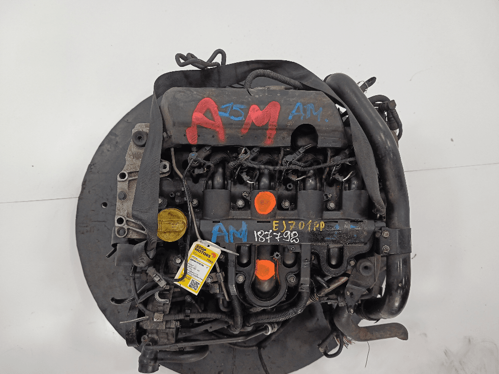Двигатель к Renault Laguna 2 (01-05)
