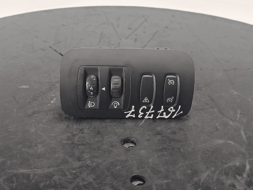 Переключатель света к Renault Megane 2 (02-06)