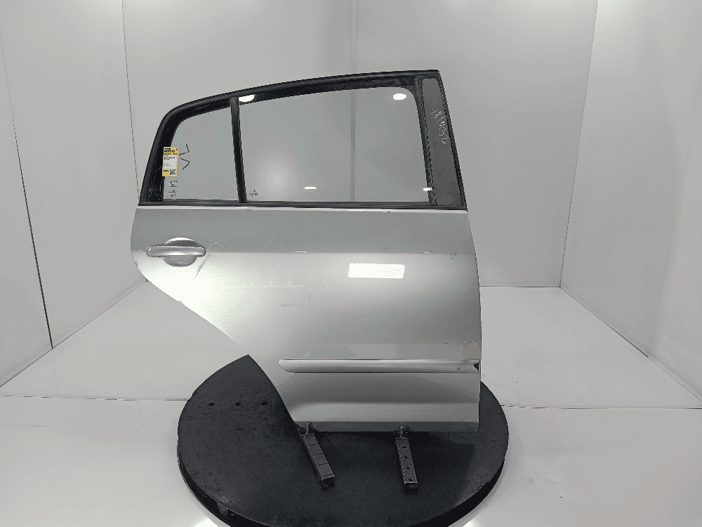Дверь задняя правая к Volkswagen Golf Plus (05-09)