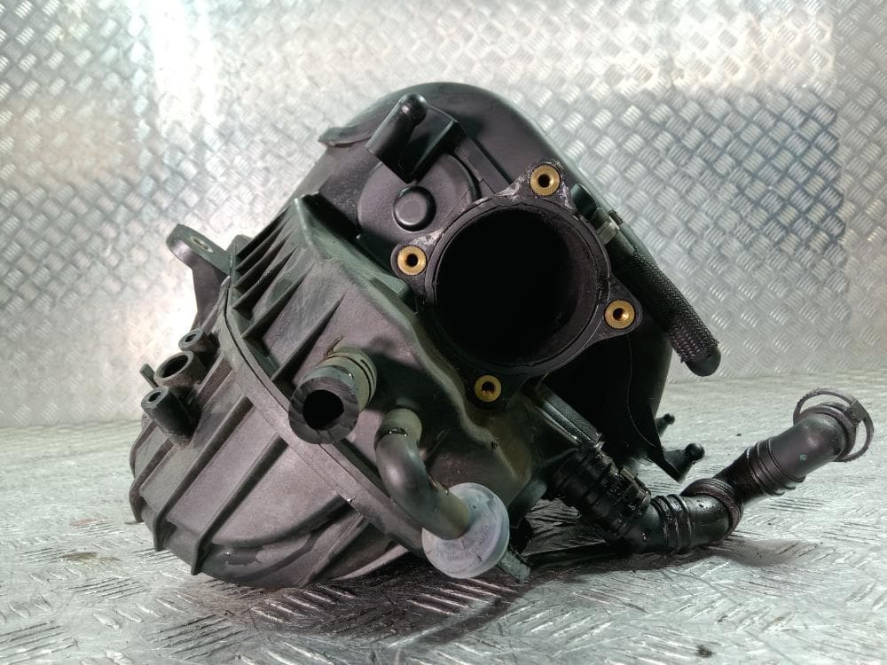 Коллектор впускной к Volkswagen Golf 5 (03-09)