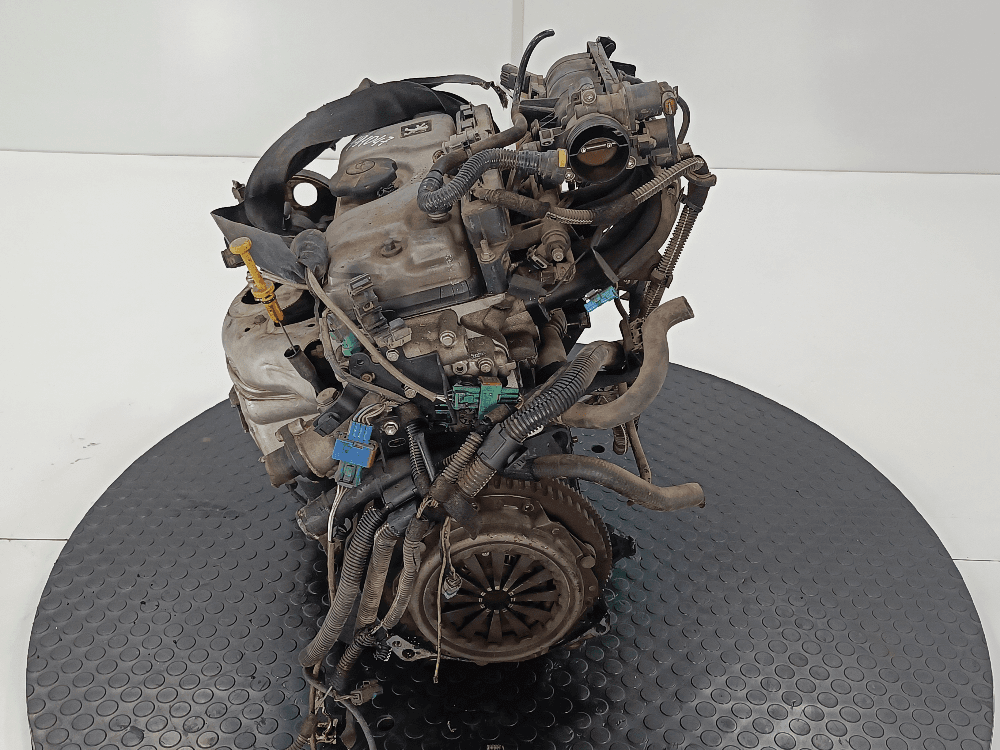 Двигатель к Peugeot 206 1 (98-03)