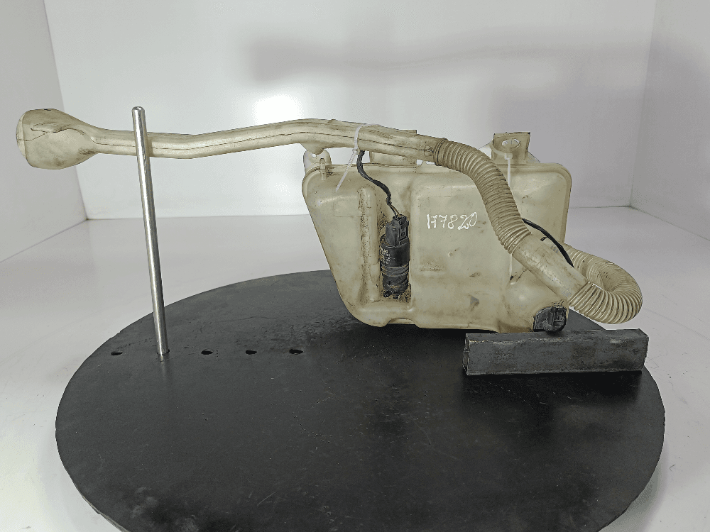 Бачок омывателя к BMW 5 E39 (95-00)