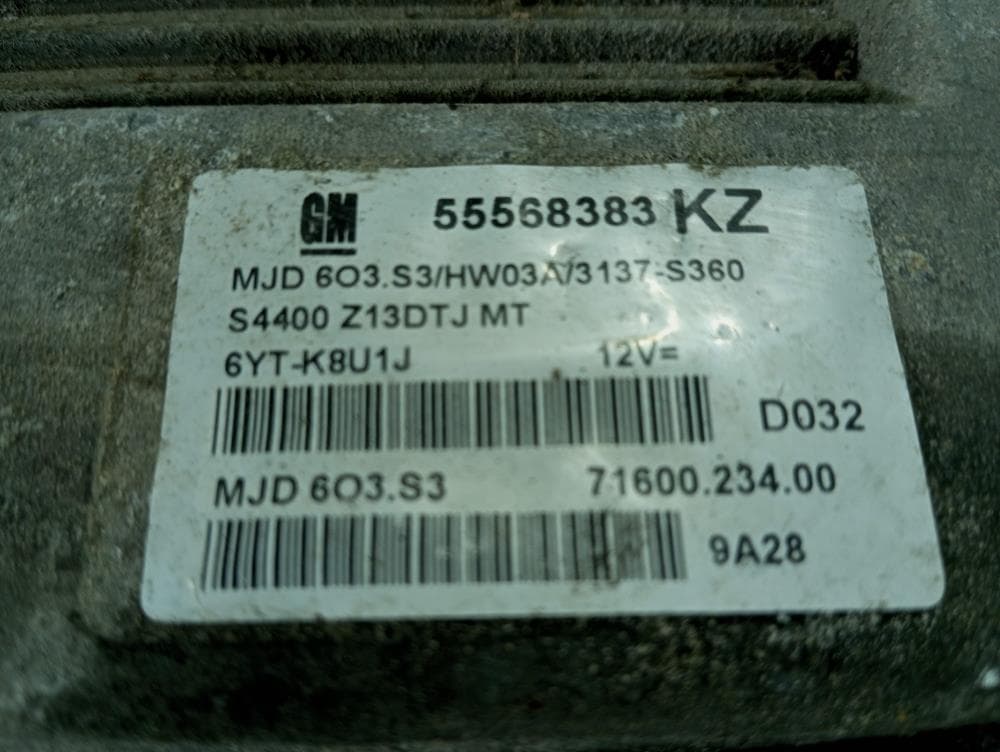 Блок управления двигателем к Opel Corsa D (06-11)
