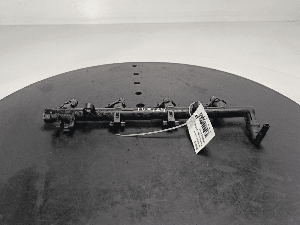 Топливная рампа к Renault Megane 2 (02-06)